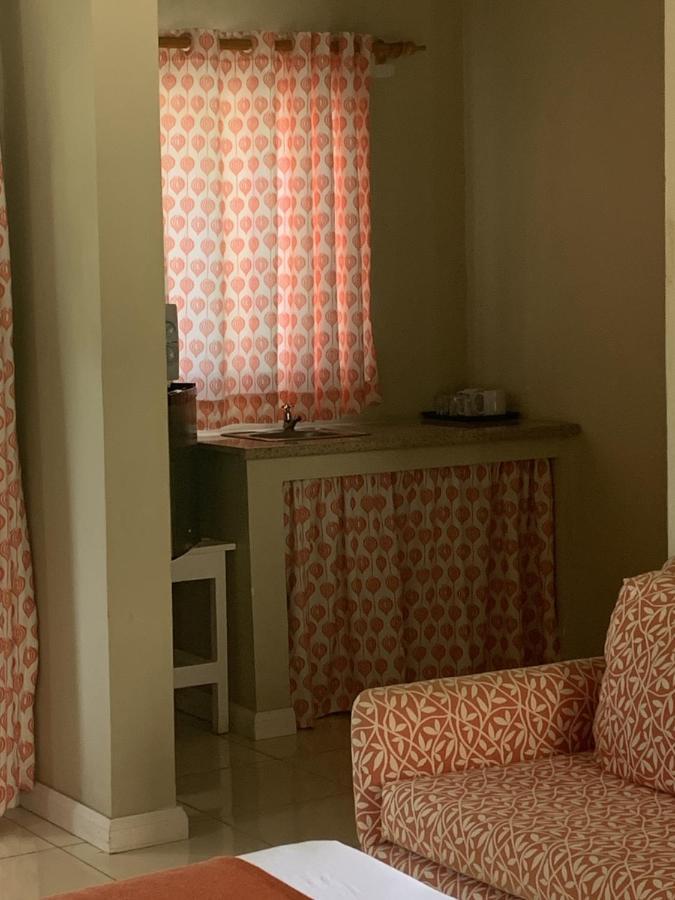 King Suite At Oceanview Resort In Jamaica - Enjoy 7 Miles Of White Sand Beach! Negril Exteriör bild